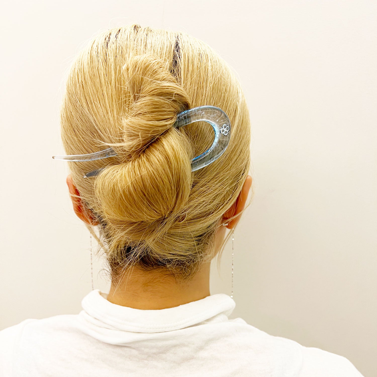 アクリリック スクリプト ヘアピン