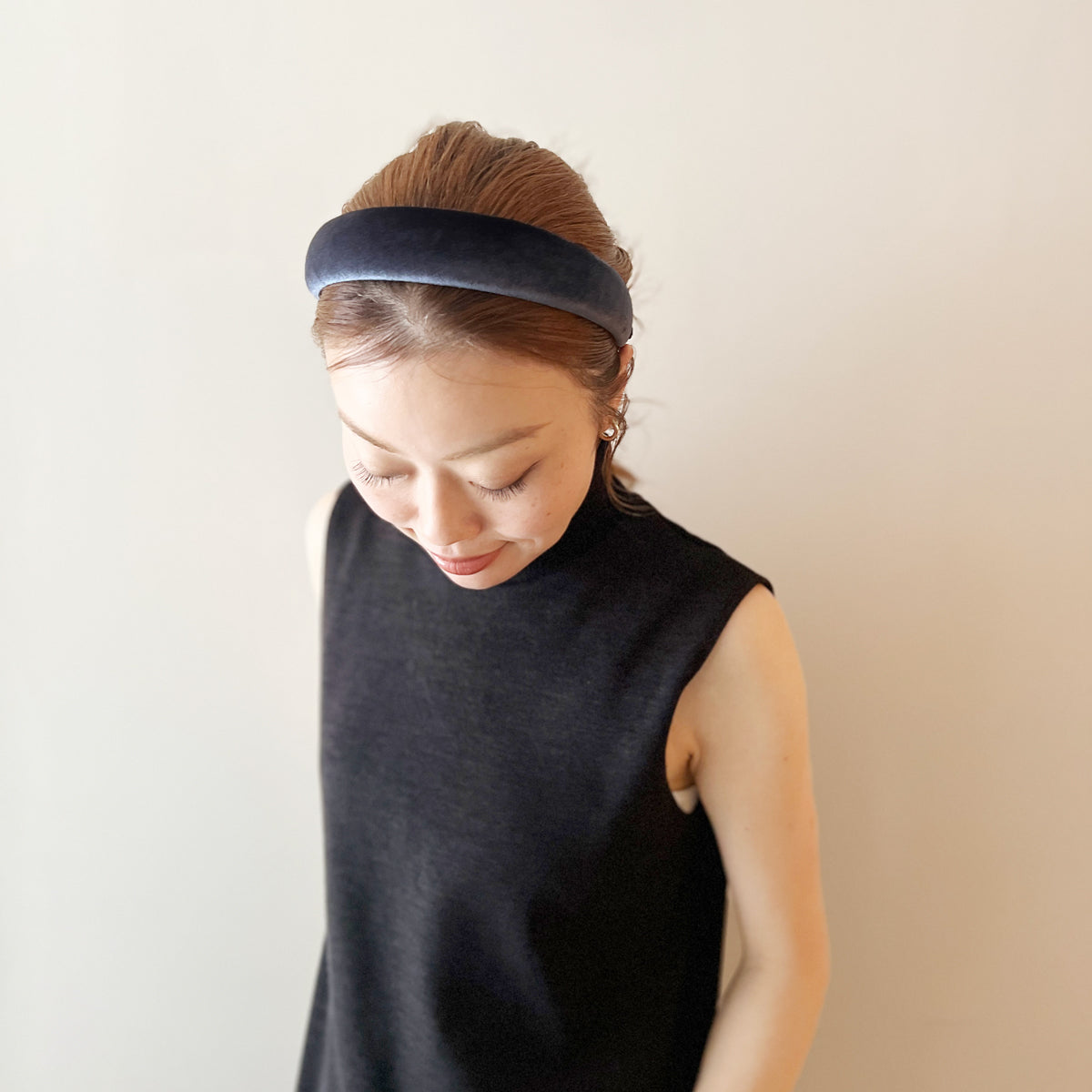 シャイニー ベルベット パデッド ワイド ヘッドバンド