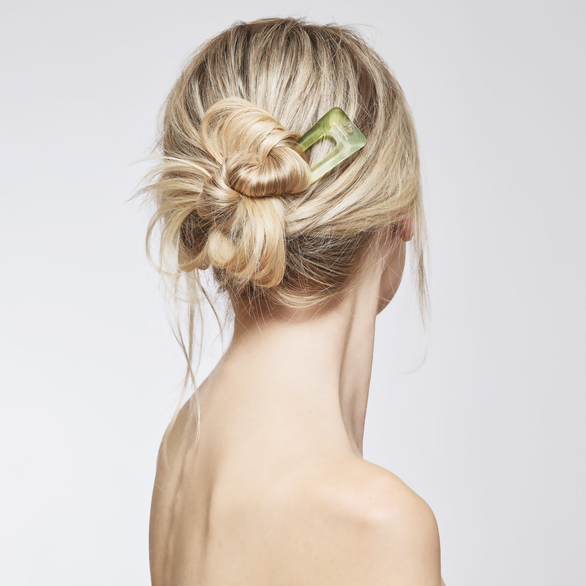 アクリリック フェイステッド ヘアピン
