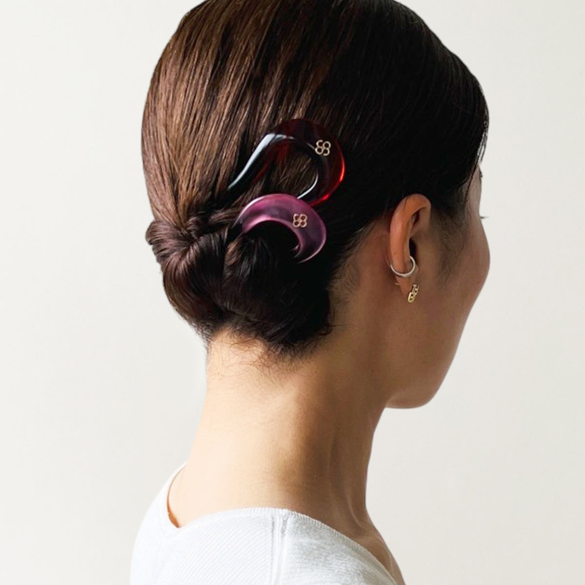 アクリリック ウエービー ヘアピン