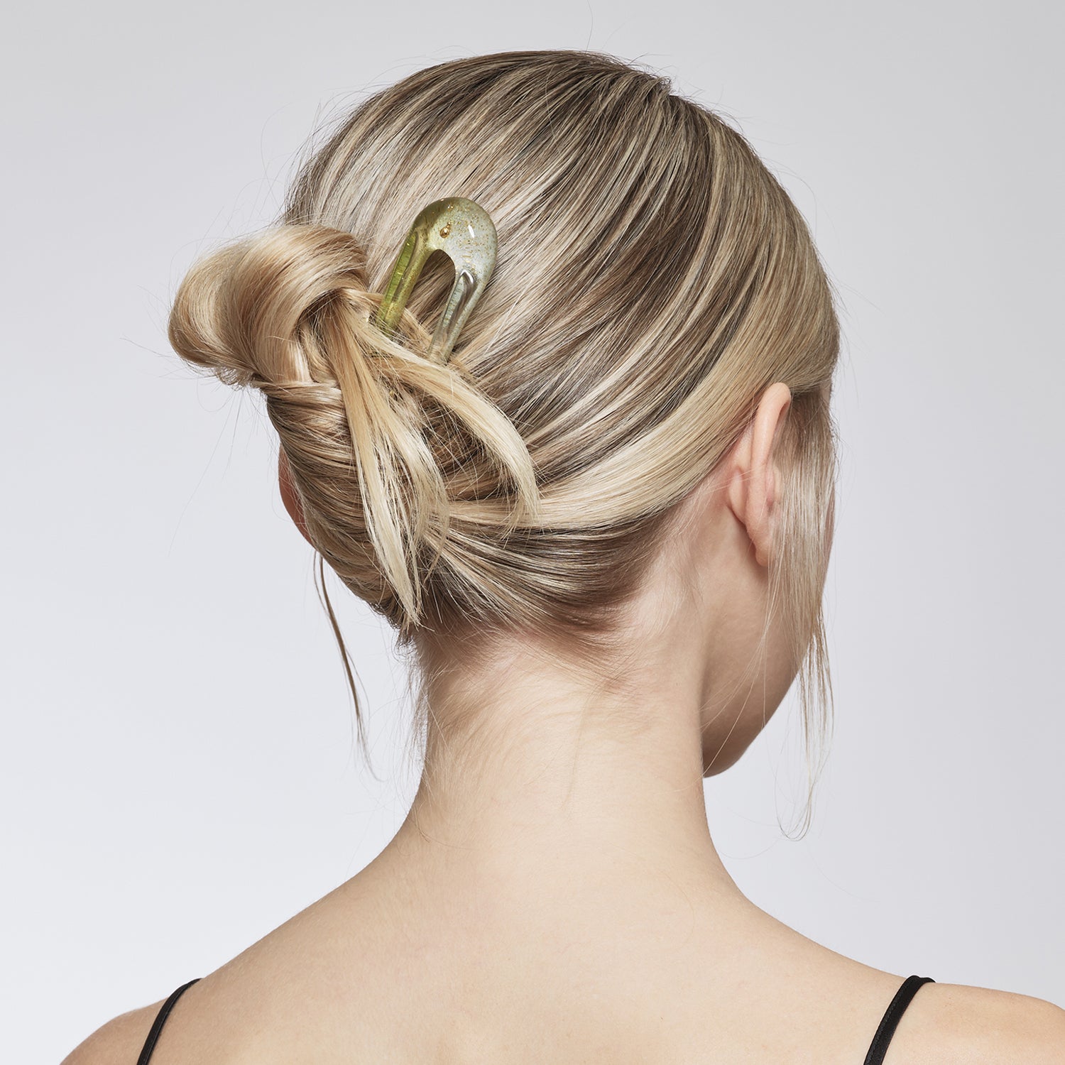 Hairpin-04.jpg__PID:a40bcbcd-d403-406d-847f-637aa31b4427