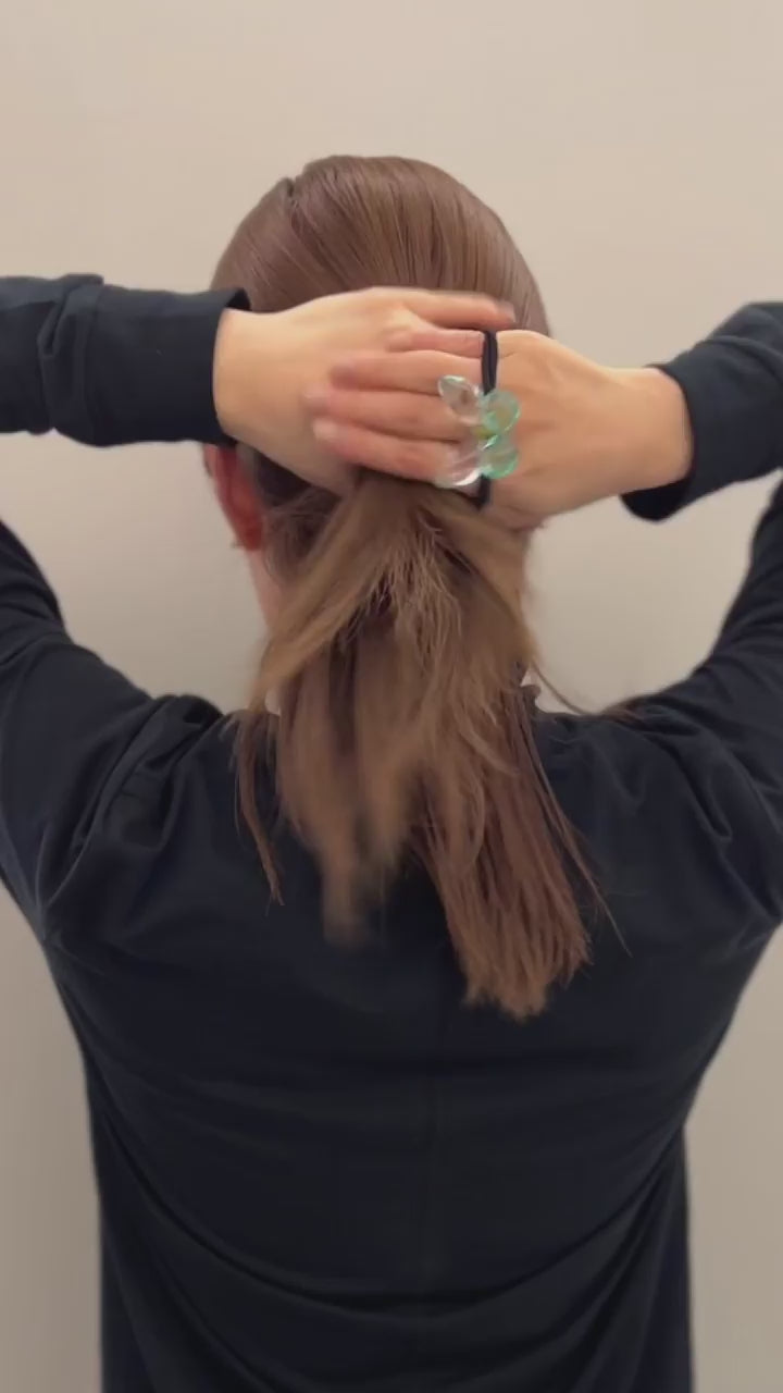ルーサイト バタフライポニー | THE HAIR BAR TOKYO