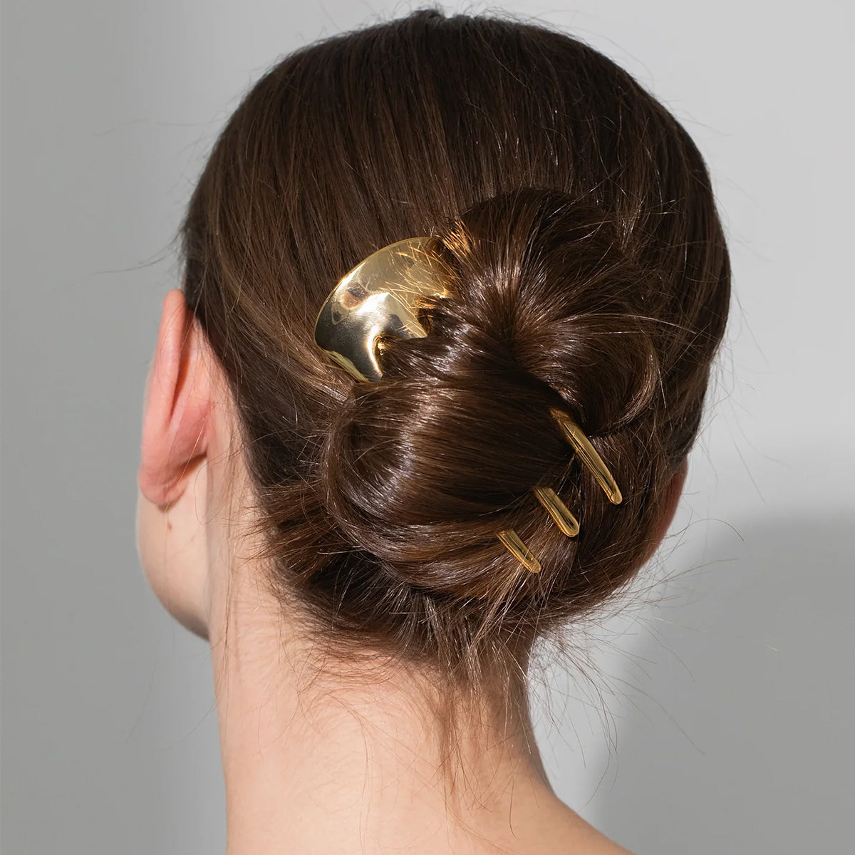ミナ ヘアピン