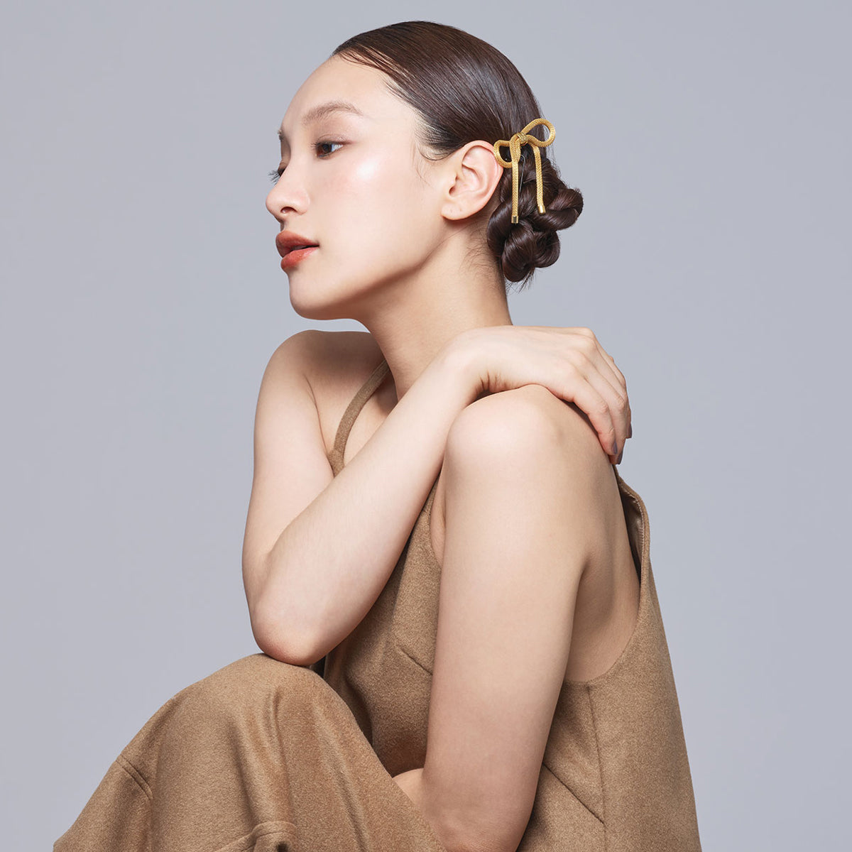 メタル メッシュ ボウ ポニー | THE HAIR BAR TOKYO メタル メッシュ ボウ ポニー | THE HAIR BAR TOKYO