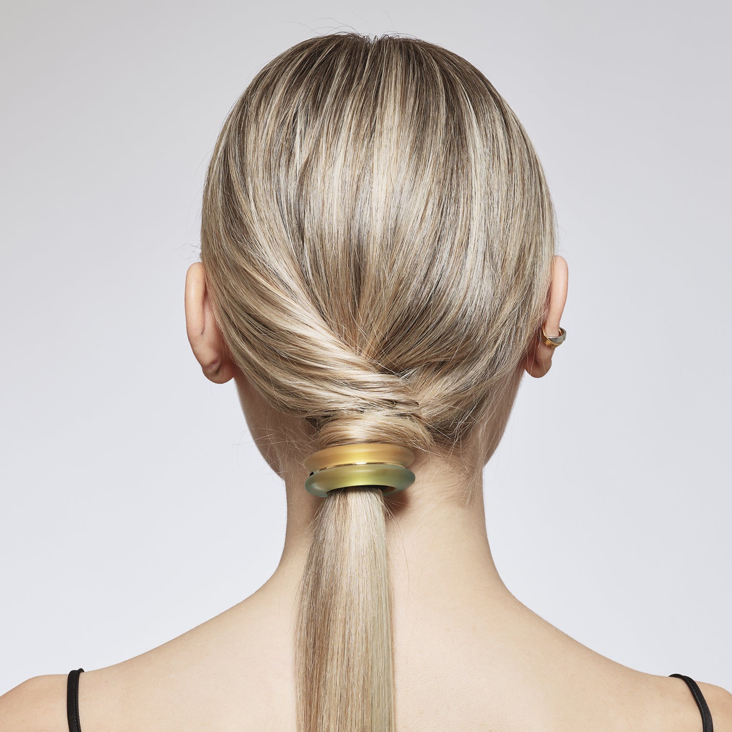 THBTルーサイトキャンディーカフポニー ザ ヘア バー トウキョウ/THE HAIR BAR TOKYO】ルーサイト