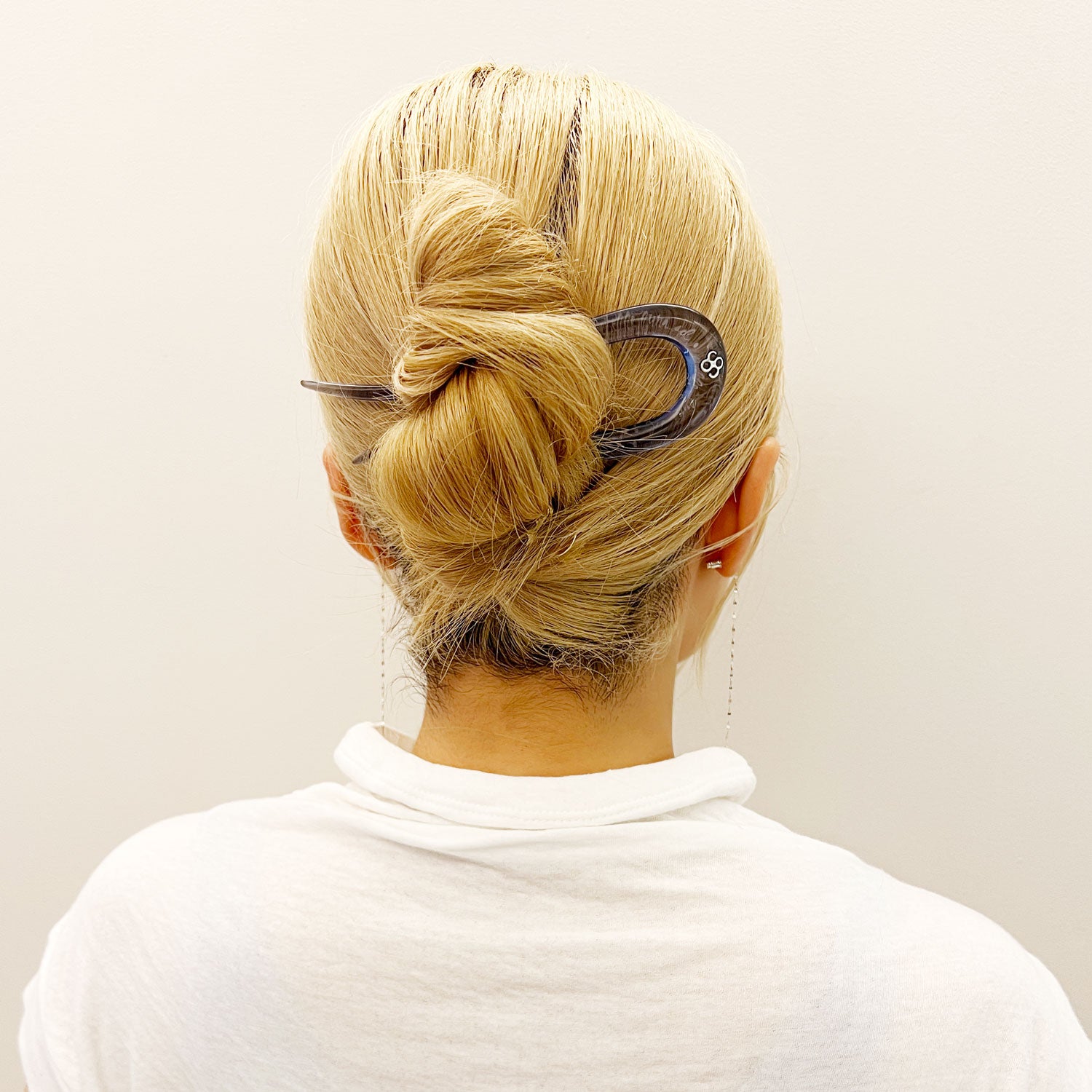 アクリリック スクリプト ヘアピン