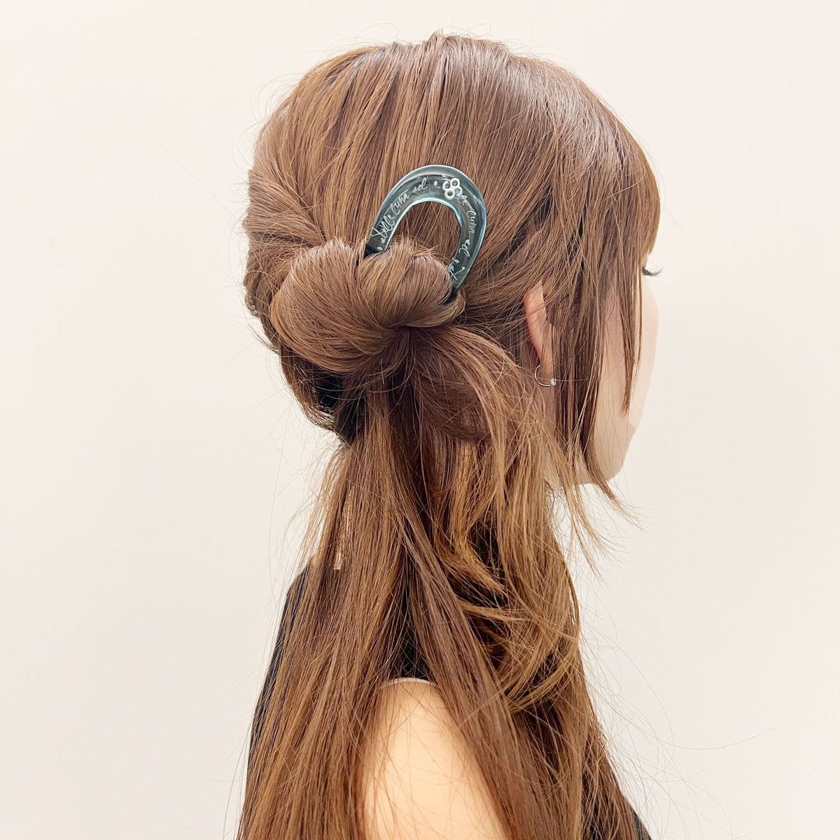 アクリリック スクリプト ヘアピン