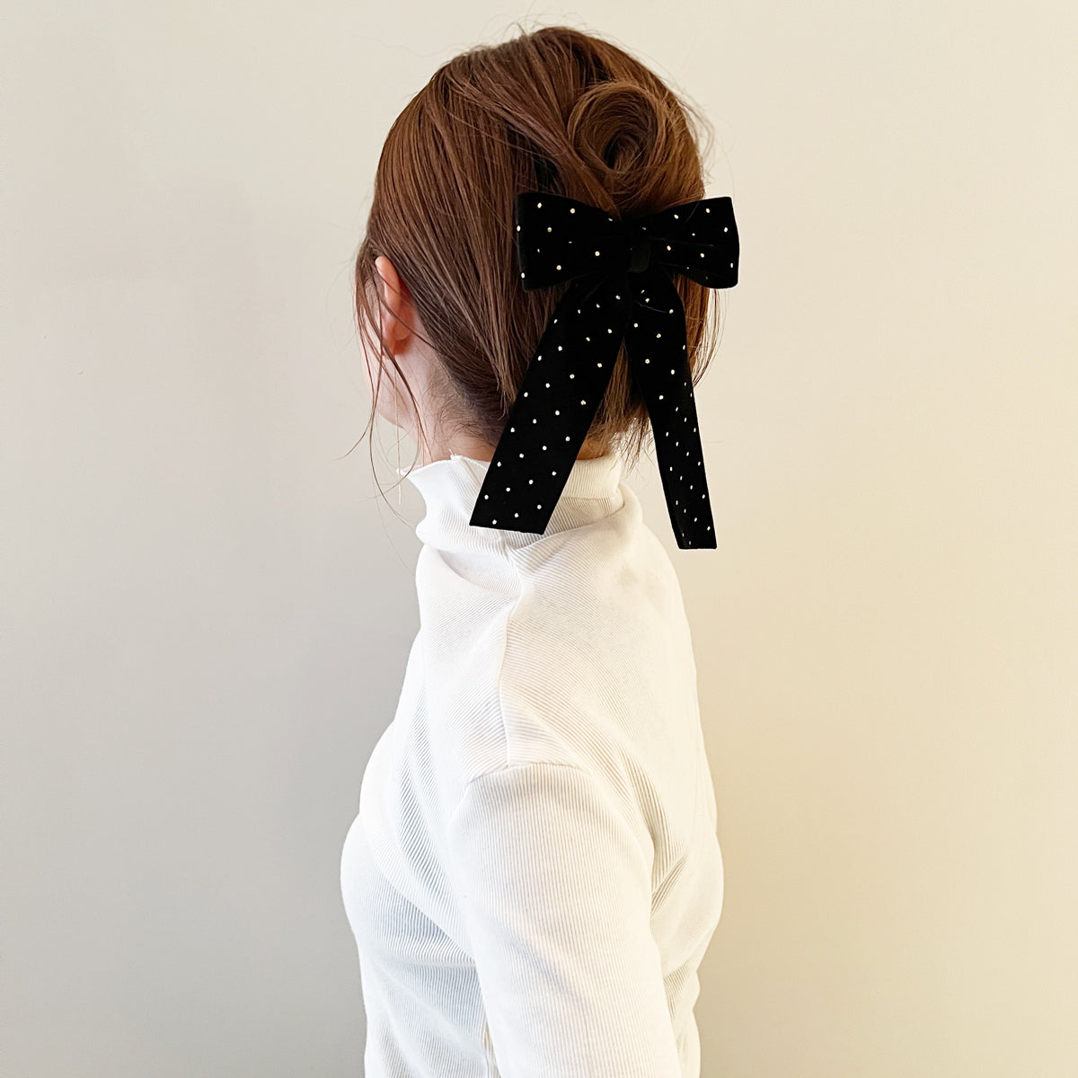 ベルベット ミディアム ボウ  ウィズ ゴールド スタッズ  10cm バレッタ