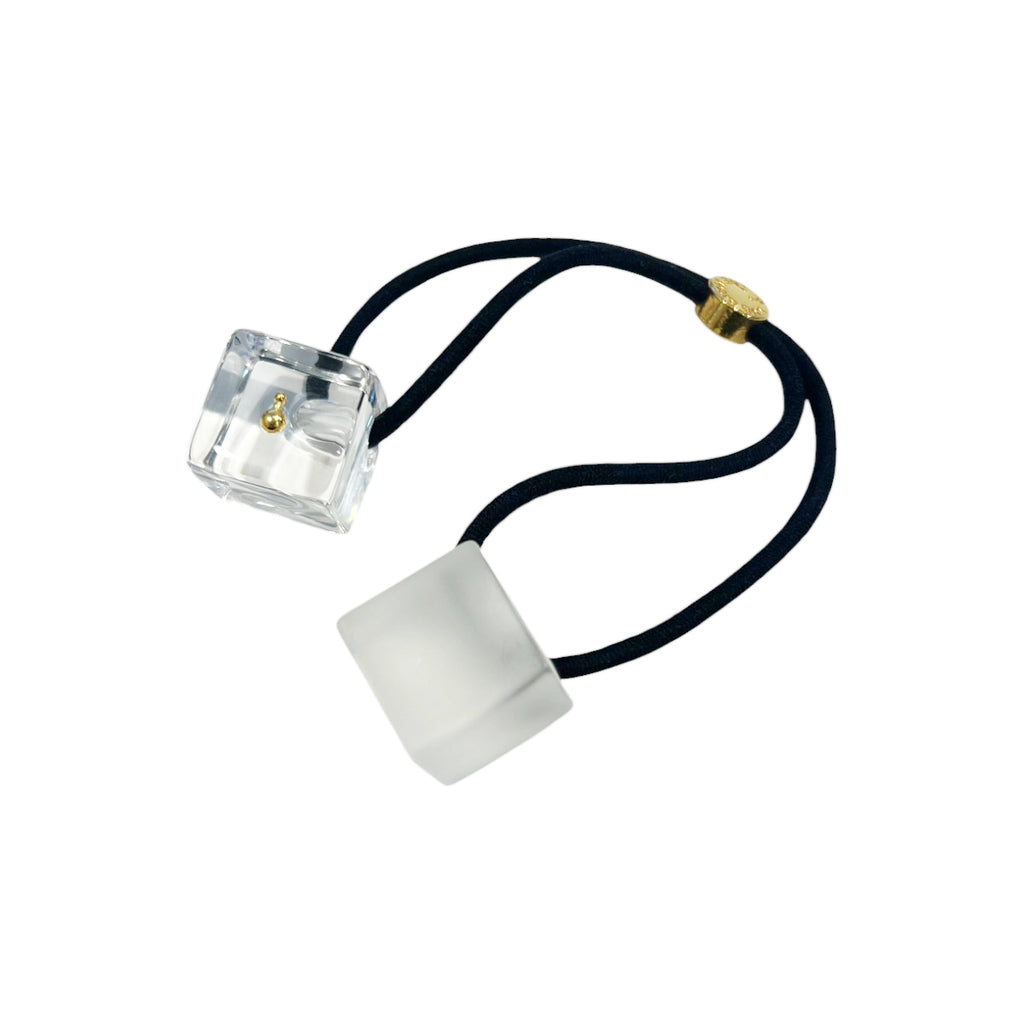 ダブル キューブ ポニー スモール ウィズ アイコン スタッズ | THE