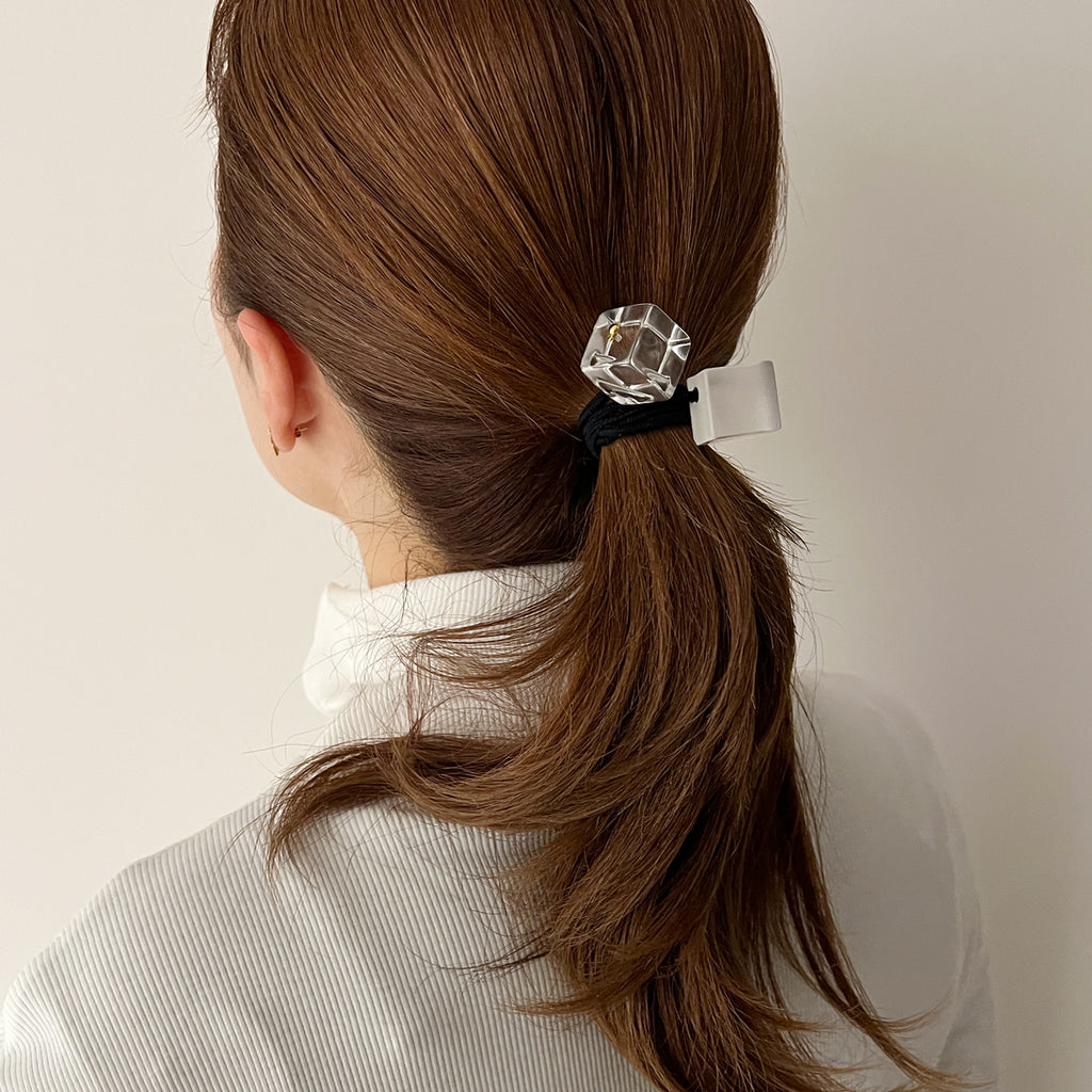 ダブル キューブ ポニー スモール ウィズ アイコン スタッズ | THE