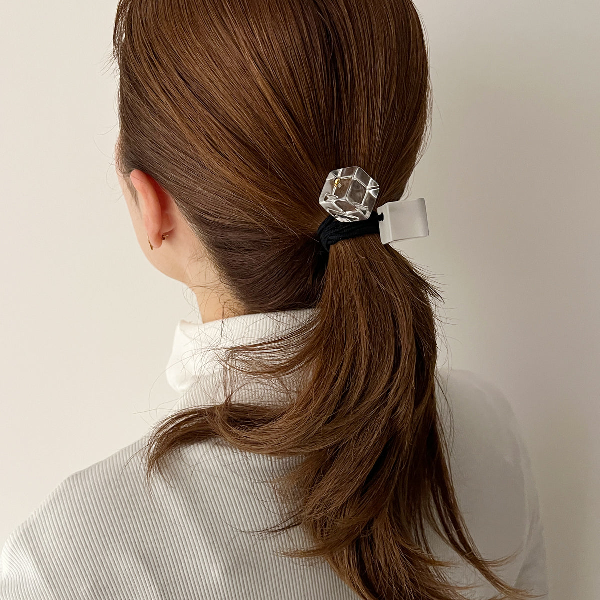 ダブル キューブ ポニー スモール ウィズ アイコン スタッズ | THE