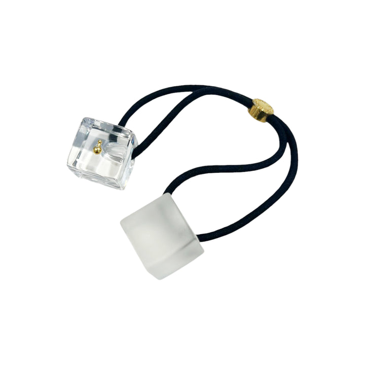 ダブル キューブ ポニー スモール ウィズ アイコン スタッズ