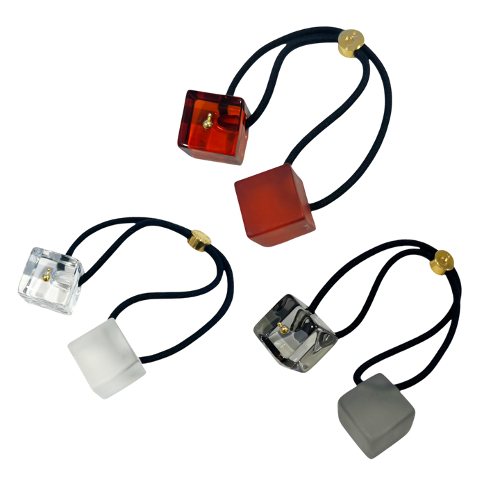 ダブル キューブ ポニー スモール ウィズ アイコン スタッズ