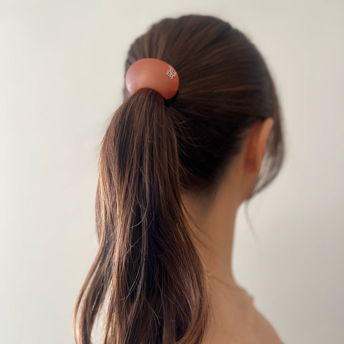 フロスティング ルーサイト ドームポニーカフ | THE HAIR BAR TOKYO