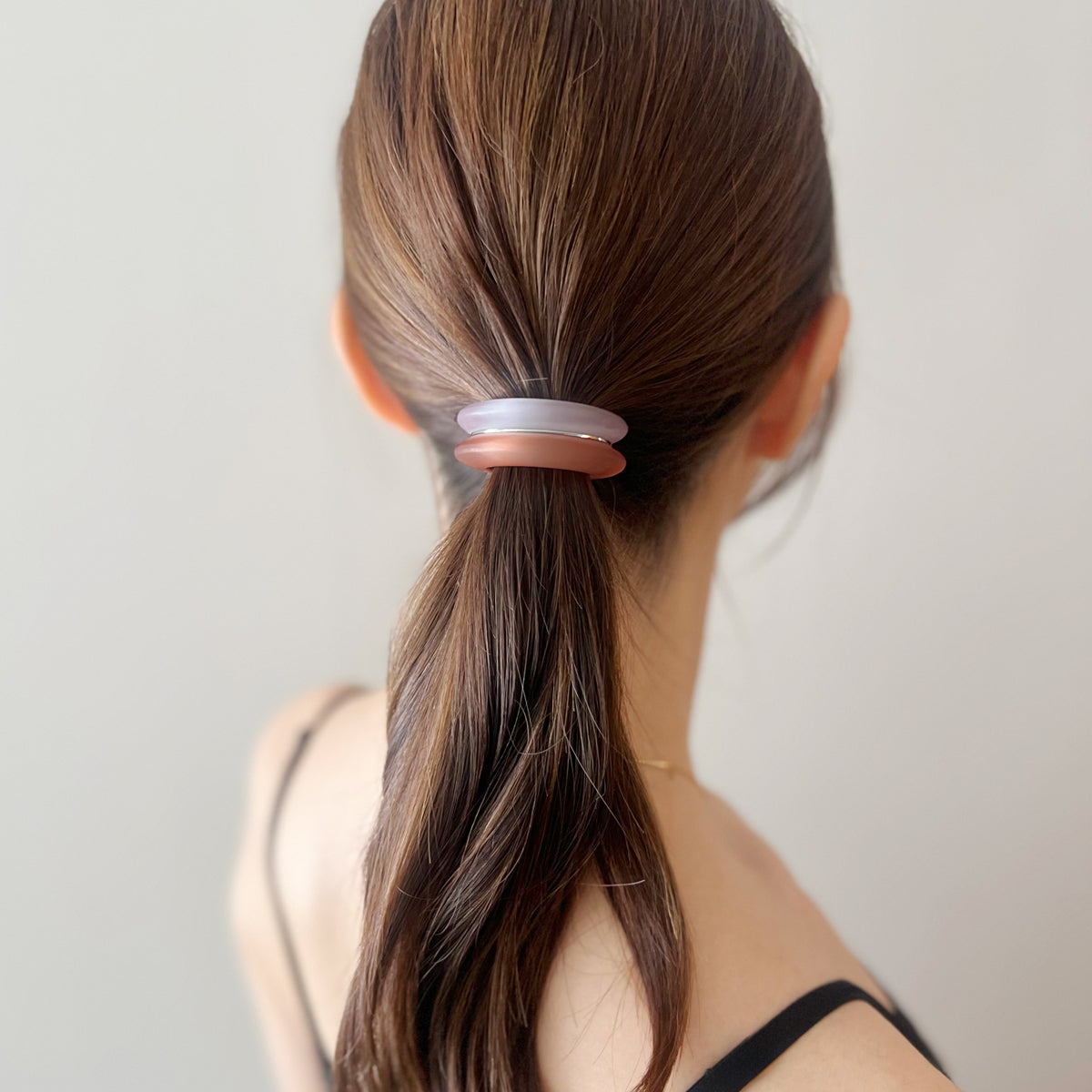 バイカラー ルーサイト ドームポニー カフ | THE HAIR BAR TOKYO