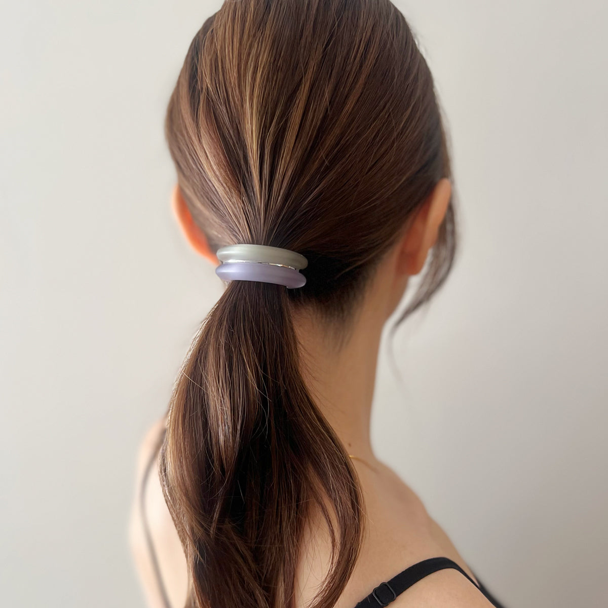 バイカラー ルーサイト ドームポニー カフ | THE HAIR BAR TOKYO