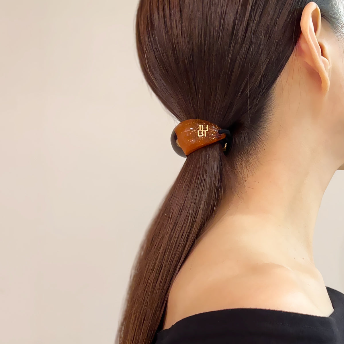 ルーサイト オーバル ドーム ポニー カフ