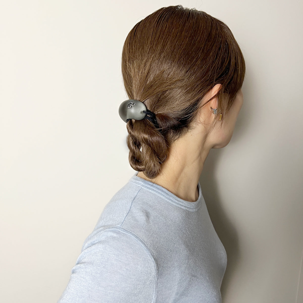 フロスティング ルーサイト ドームポニーカフ | THE HAIR BAR TOKYO