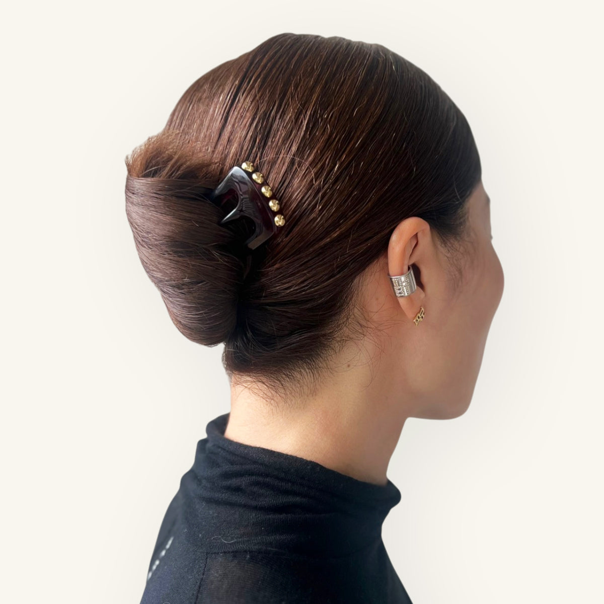 エム ヘアピン ウィズ メタル ボールズ
