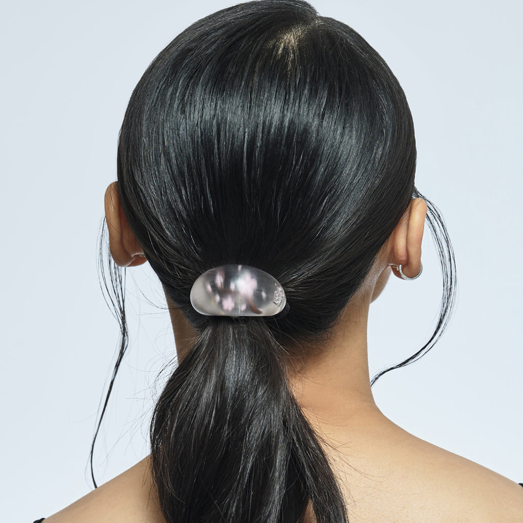 サクラ ルーサイト オーバル ドーム ポニー カフ | THE HAIR BAR TOKYO