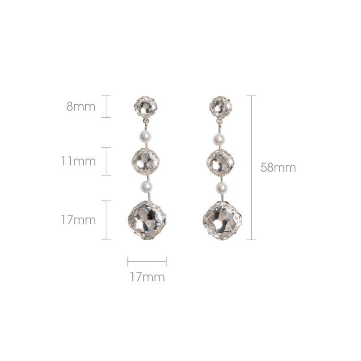 ダミラ イヤリング