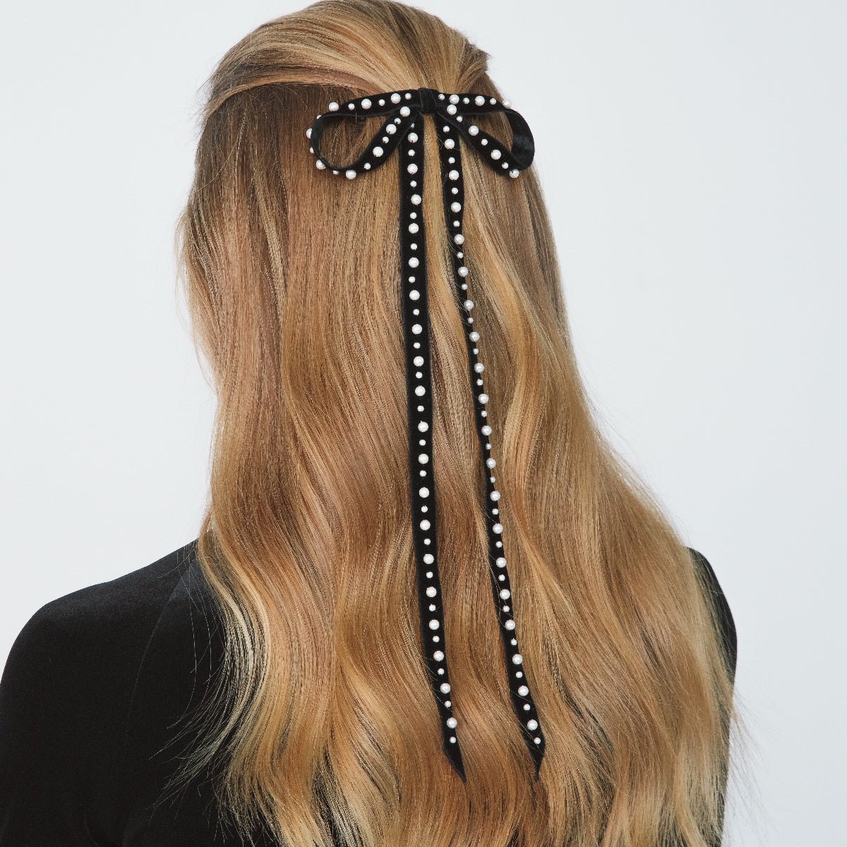 アンナリー ボウ バレッタ