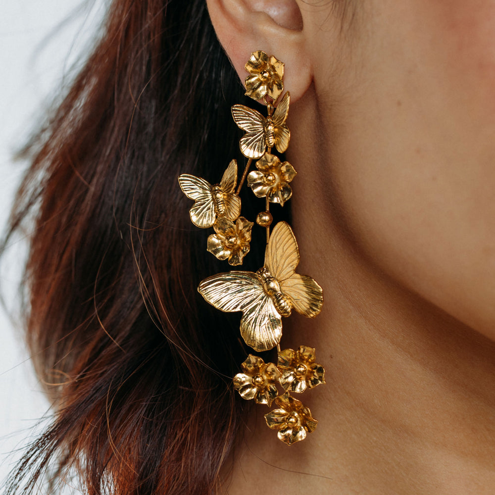 ガリレア ピアス