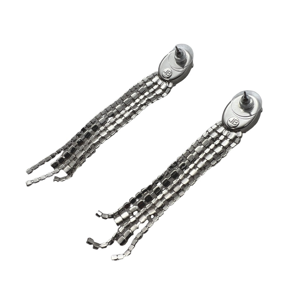 ブレイク ピアス